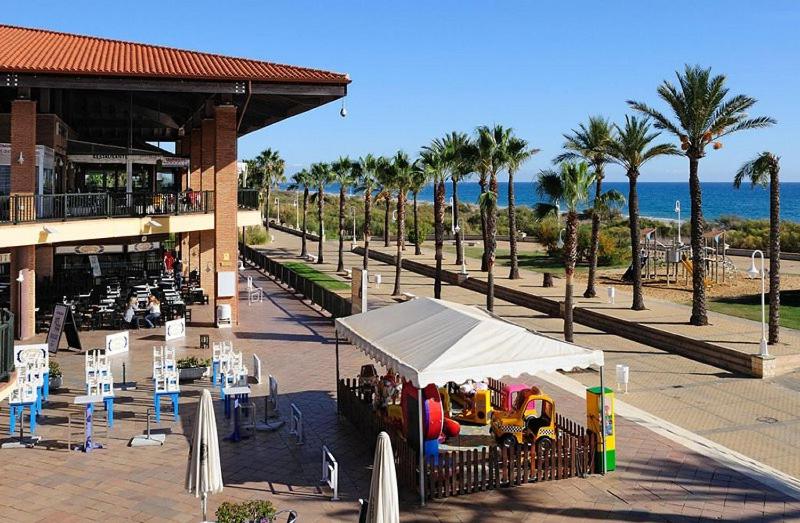 客栈  H. Ciudad De Lepe