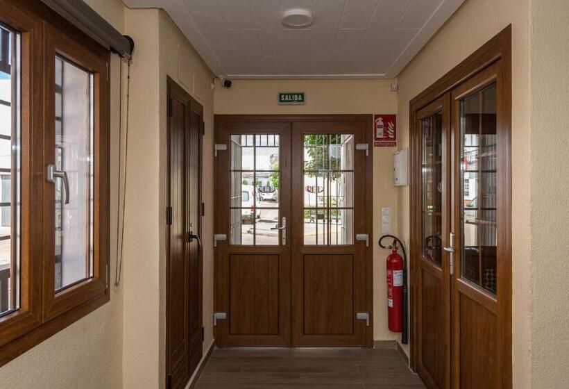 Хостел H. Ciudad De Lepe