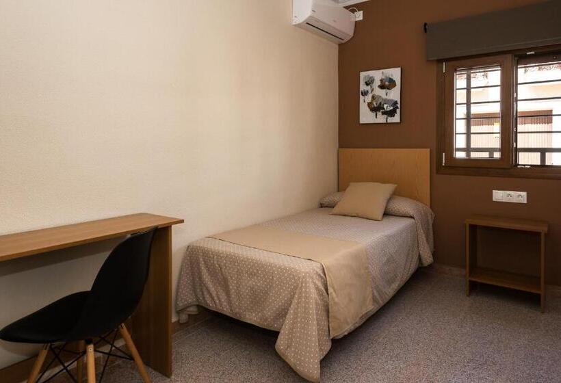 فندق فئة نجمة واحدة H. Ciudad De Lepe