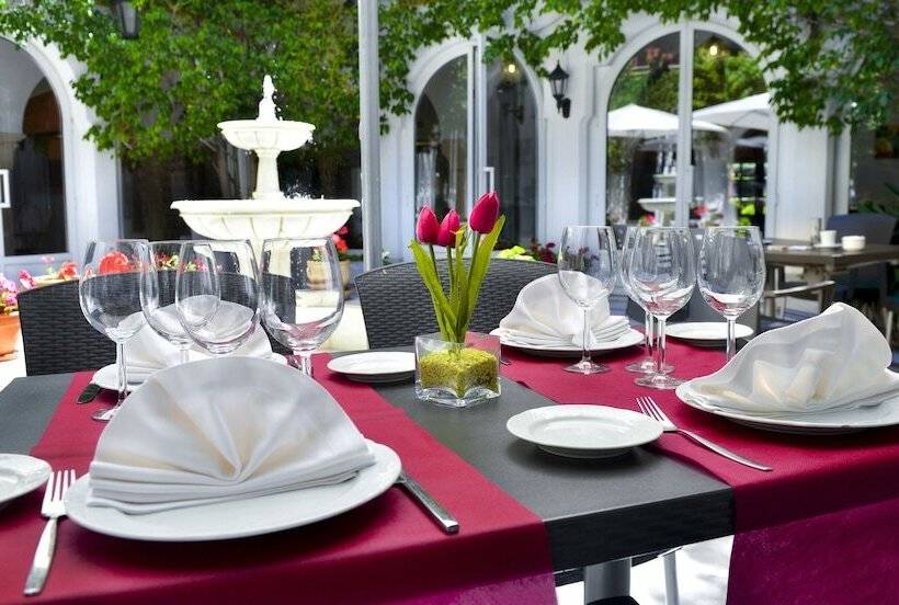 酒店 Alboran Algeciras