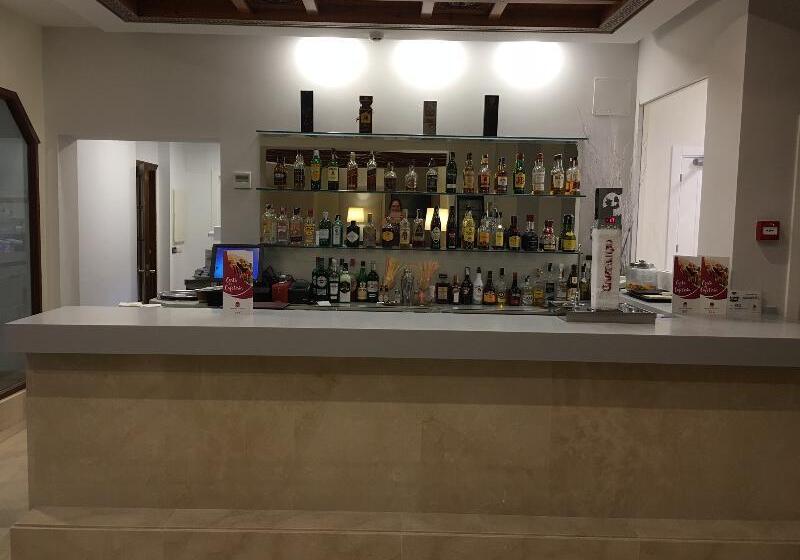 酒店 Alboran Algeciras