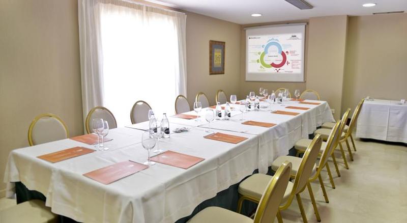 酒店 Alboran Algeciras