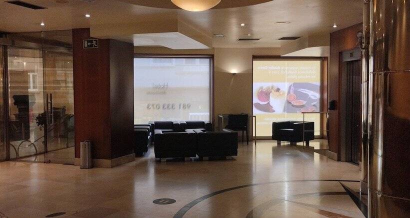 Отель Almirante