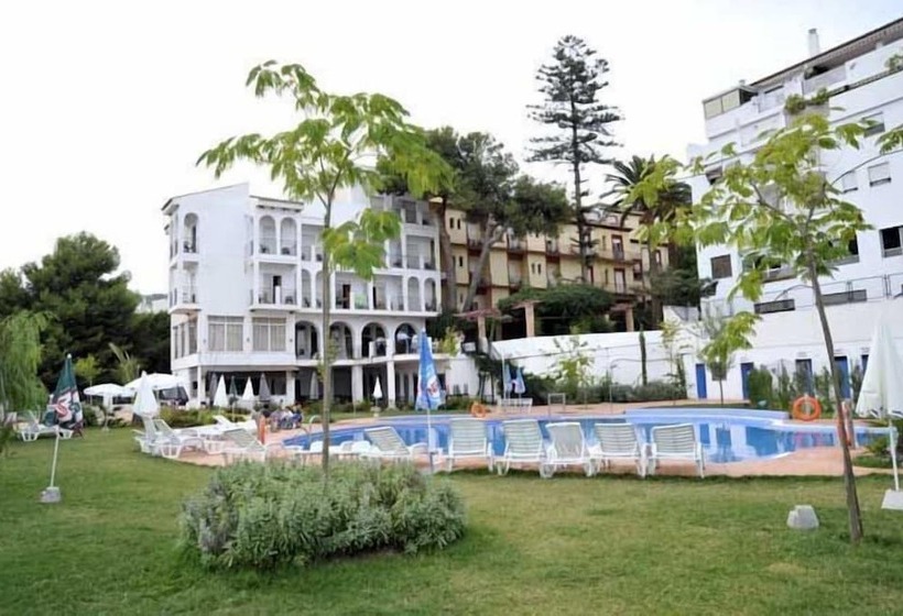 Отель Andalucia