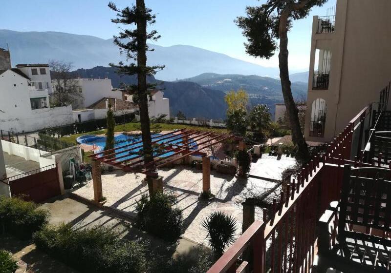 Отель Andalucia