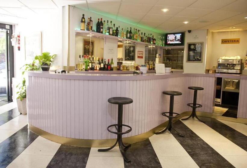 酒店 Arha Santander