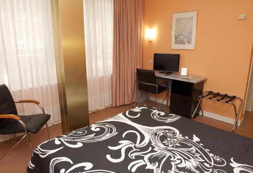 酒店 Arha Santander