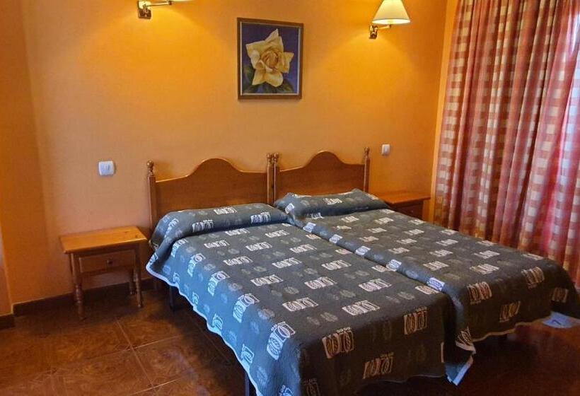 هتل Arha Villa de Noja