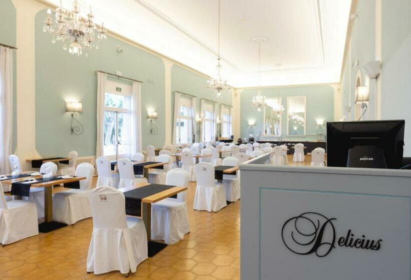 1881 Hotel Balneario Vichy Catalan