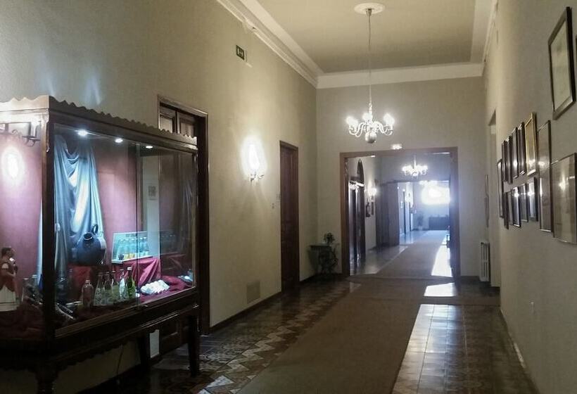 1881 Hotel Balneario Vichy Catalan