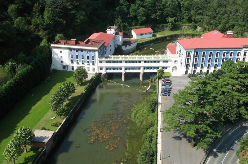 هتل Balneario De Cestona