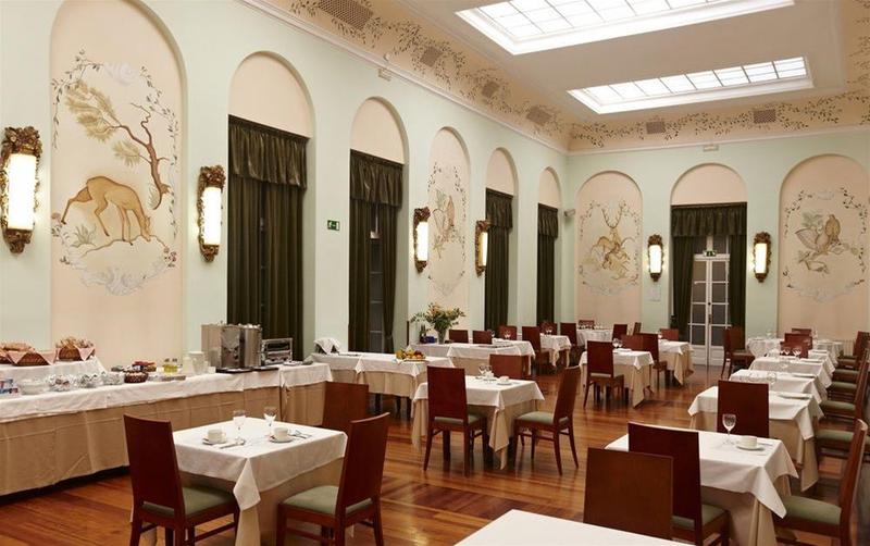 هتل Balneario De Cestona