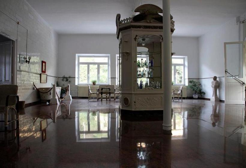 בית מלון כפרי Balneario De Las Caldas De Besaya