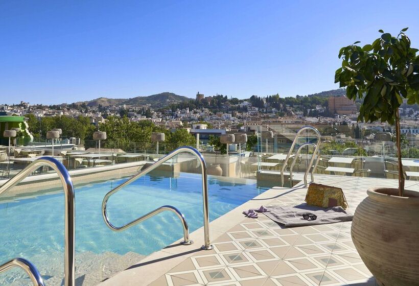 ホテル Barcelo Carmen Granada