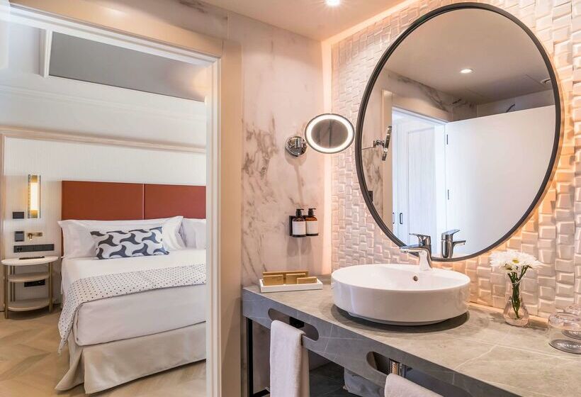 ホテル Barcelo Carmen Granada