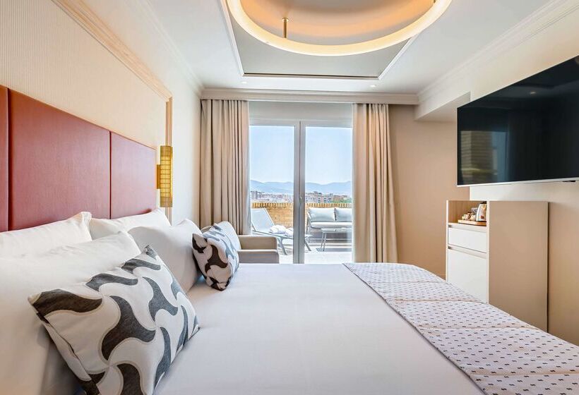 ホテル Barcelo Carmen Granada