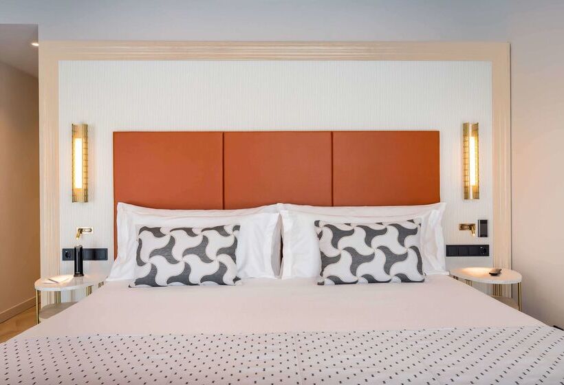 ホテル Barcelo Carmen Granada