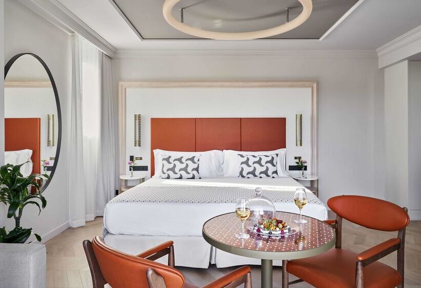 ホテル Barcelo Carmen Granada