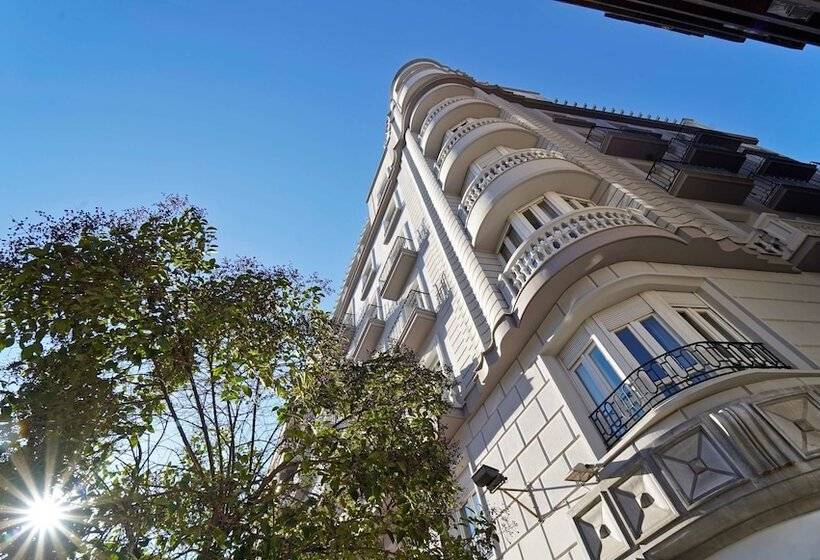 ホテル Barcelo Carmen Granada