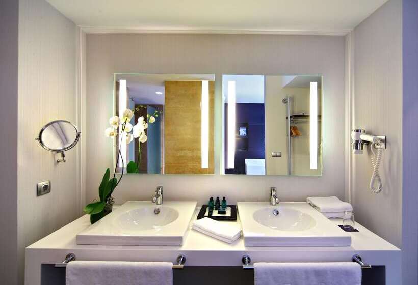 هتل Barcelo Costa Vasca