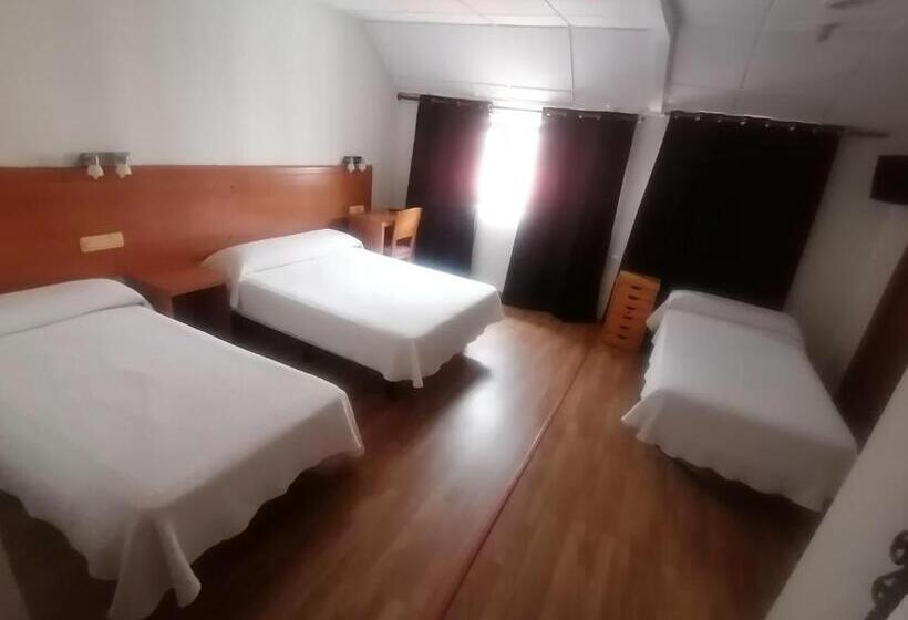 בית מלון כפרי Besaya