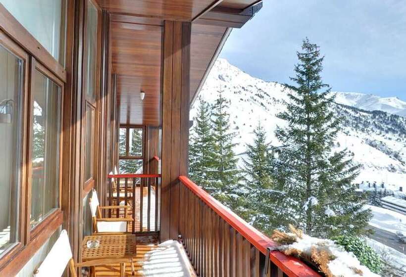 Snö Hotel Candanchú