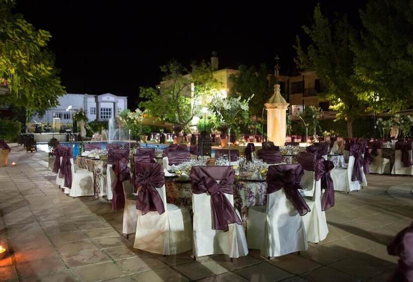 فندق Castillo De Montemayor