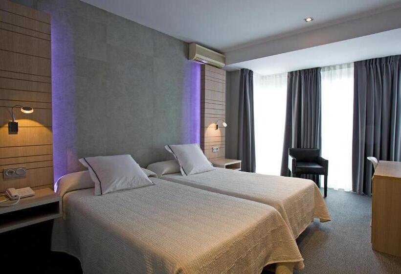 בית מלון כפרי Castillo