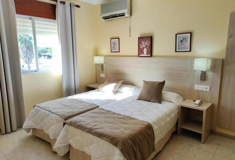 Отель Catalan Puerto Real