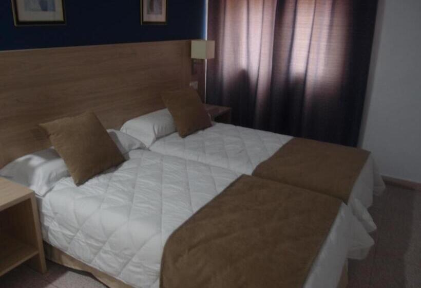 Отель Catalan Puerto Real