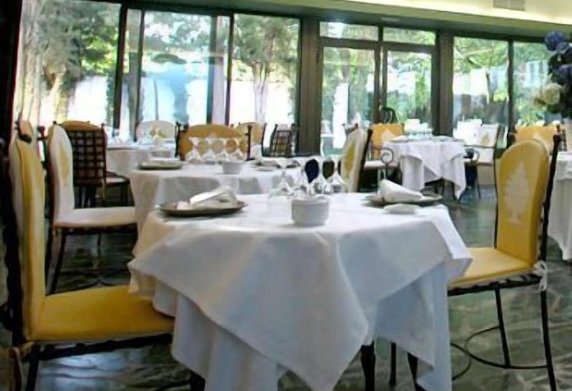 בית מלון כפרי Conde Aznar