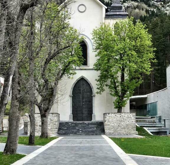 ホテル Continental Panticosa