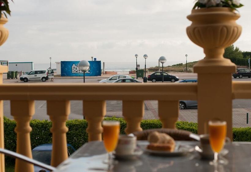 ホテル Costa De Ajo