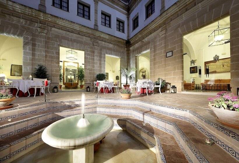 هتل Crisol Monasterio De San Miguel