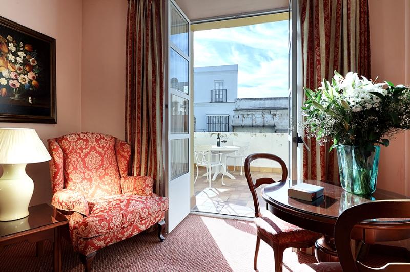 هتل Crisol Monasterio De San Miguel