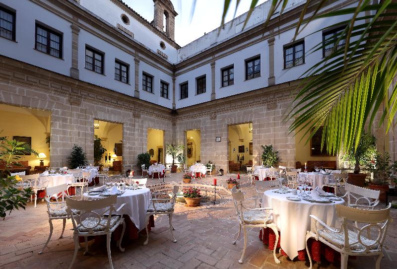 هتل Crisol Monasterio De San Miguel