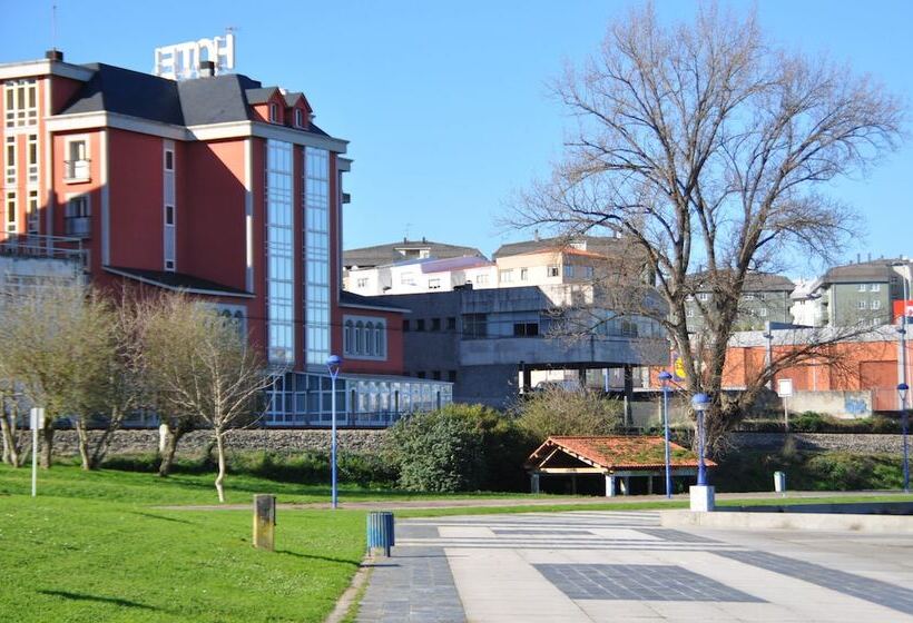 هتل Crunia I A Coruna