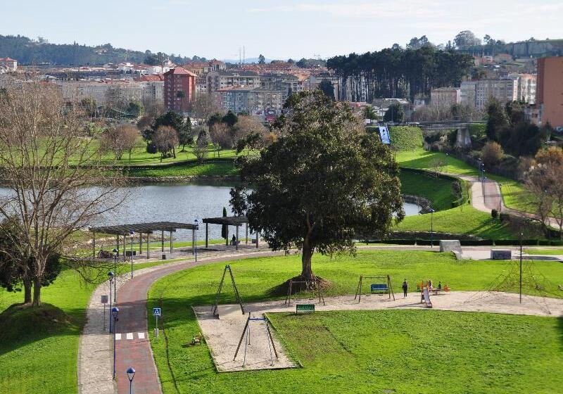 هتل Crunia I A Coruna