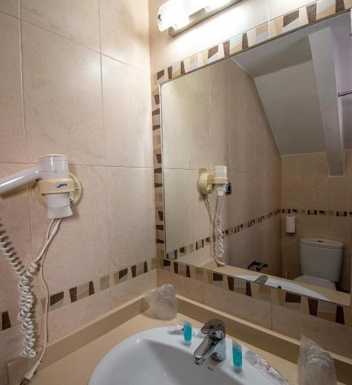 Отель Del Carmen