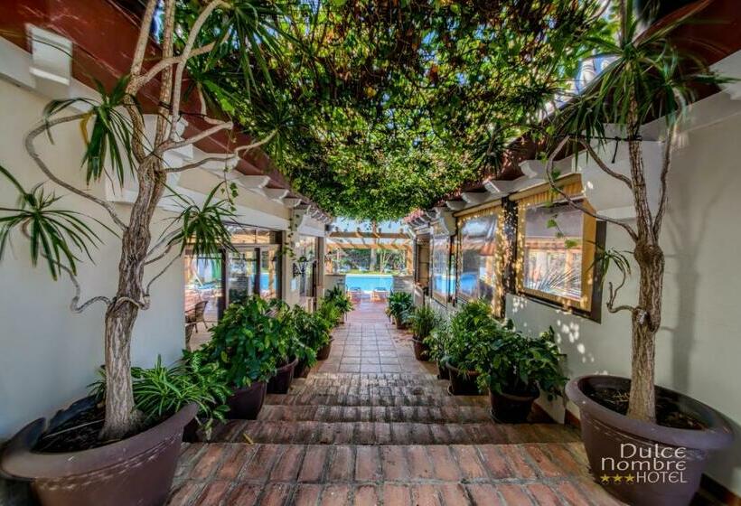 Hotel Dulce Nombre
