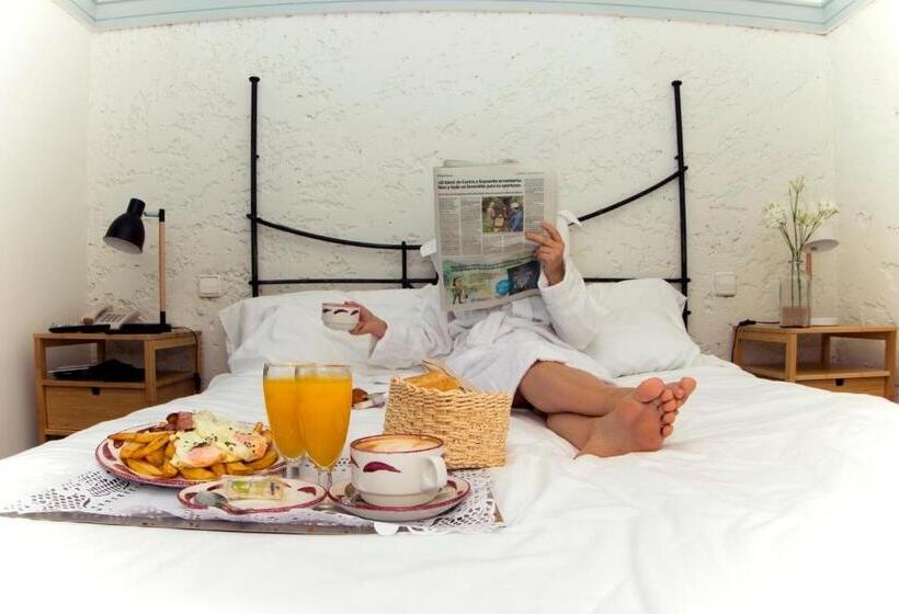 ホテル El Castillo De Los Locos