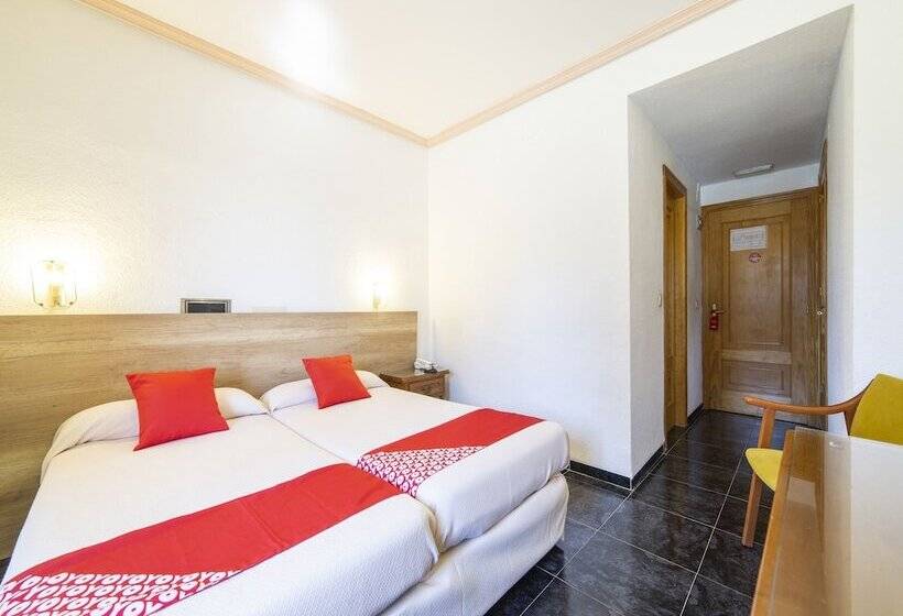 ホテル El Prado By Vivere Stays