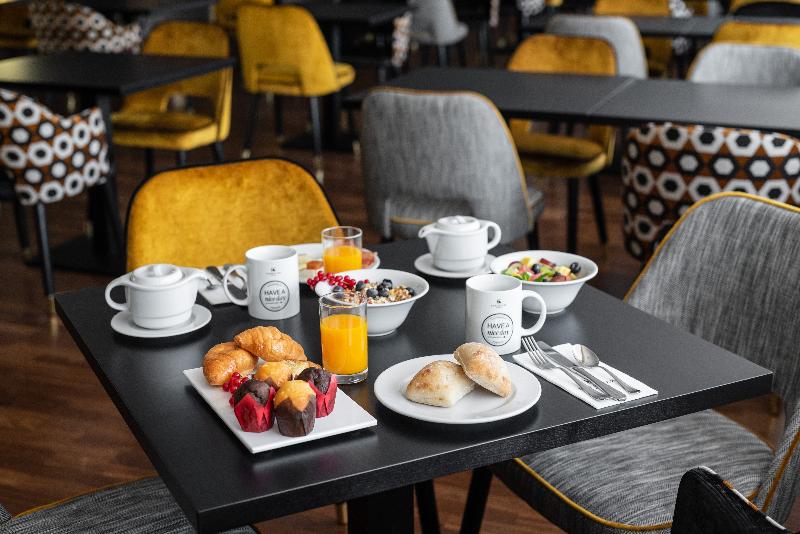 هتل Eurostars Atlantico