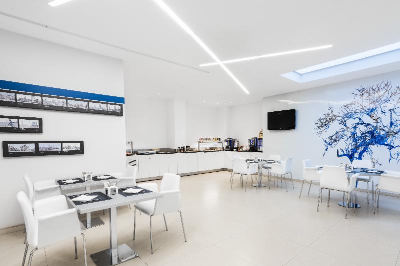 هتل Eurostars Blue Coruna