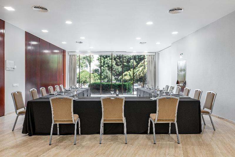 هتل Eurostars Ciudad De La Coruna