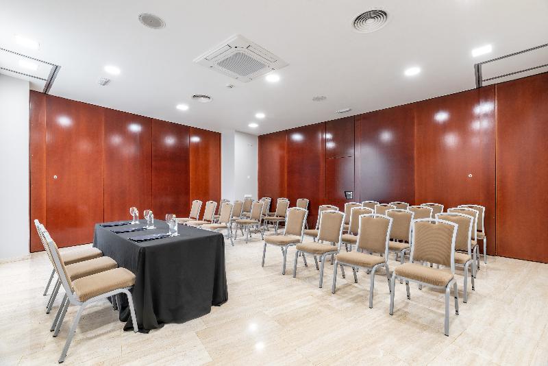 هتل Eurostars Ciudad De La Coruna