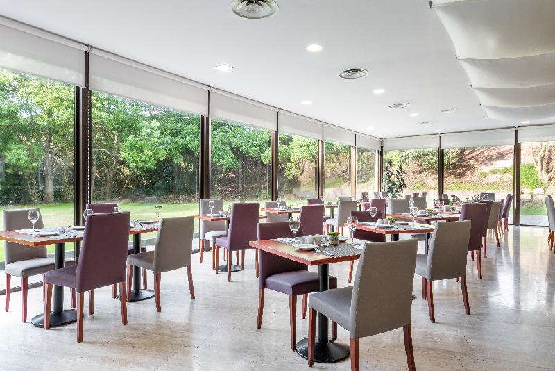 هتل Eurostars Ciudad De La Coruna