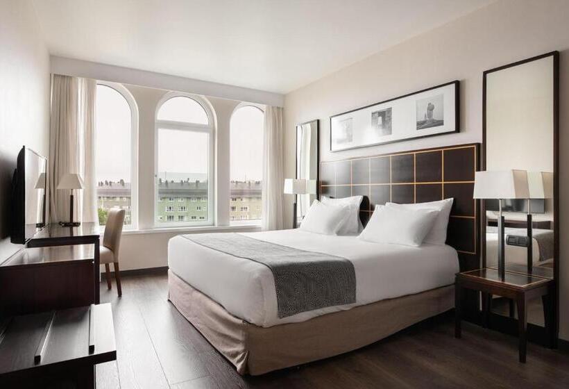 هتل Eurostars Ciudad De La Coruna