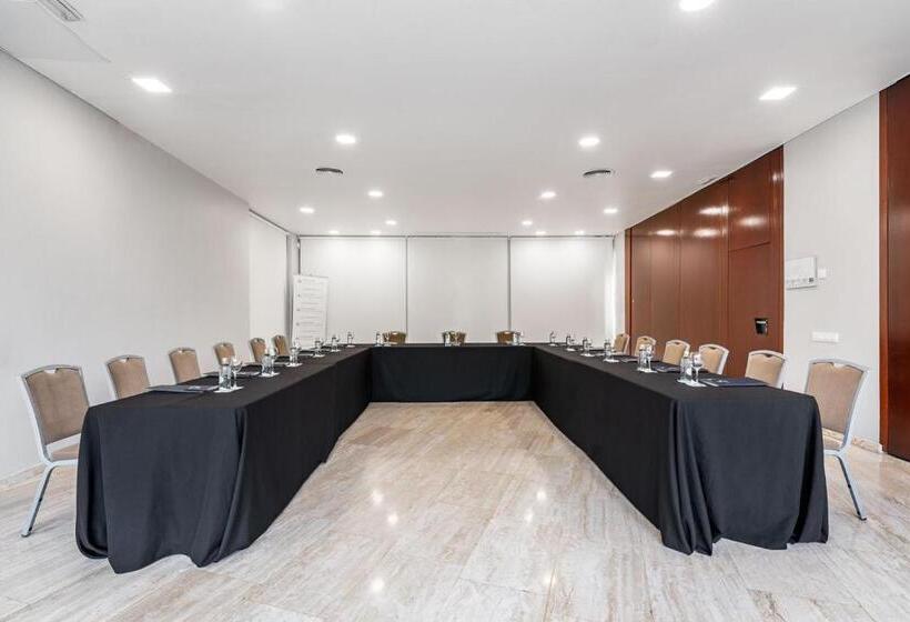 هتل Eurostars Ciudad De La Coruna