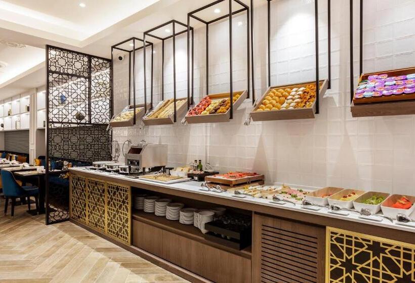 호텔 Eurostars Puerta Real